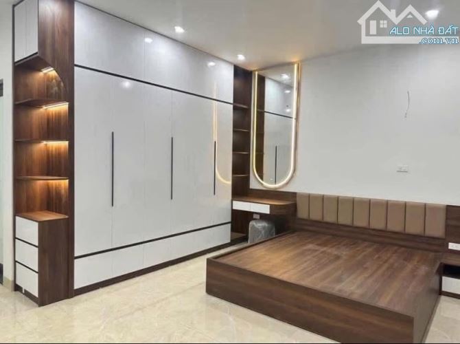 SIÊU PHẨM HÀNG XÓM PHỐ VŨ ĐỨC THẬN – NHÀ MỚI ĐẸP KHÔNG GÓC CHẾT – GIÁ CHỈ HƠN 5 TỶ - 2