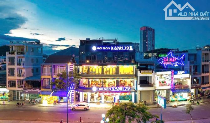 🌈Bán Nhà View Biển Cầu Trần Phú Giá 45 Tỷ  Nhà 5 tầng mặt tiền đường Bờ Kè Trần Phú View - 2