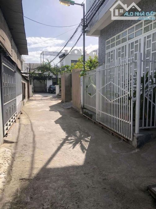 - Bán Đất Hòn Nghê - Vĩnh Ngọc Nha Trang  - Diện Tích: 137m2 - Ngang 4m2 ( Full Thổ) - 2