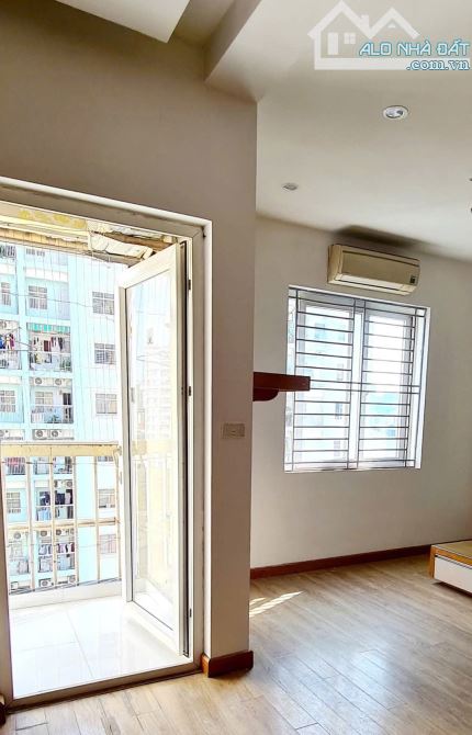 cho thuê chung cư N05 Trần Đăng Ninh, 60m, 2 phòng ngủ, đồ cơ bản 11 triệu - 2