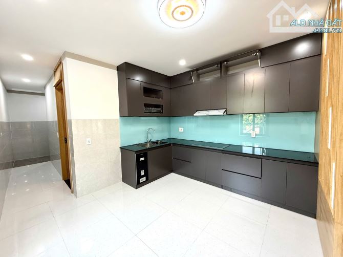 🍀🍀 Căn nhà mê lệch hẻm cấp 1 ĐẶNG NGUYÊN CẨN- thiết kế hiện đại - sang trọng - mới 100% - 2
