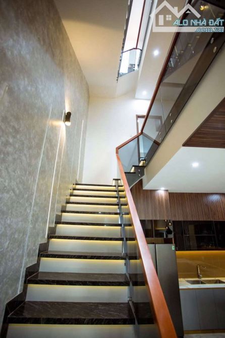 BÁN NHÀ 3 TẦNG ĐẸP – MẶT TIỀN THANH LƯƠNG 21, HOÀ XUÂN – GẦN CẦU NGUYỄN TRI PHƯƠNG - 2
