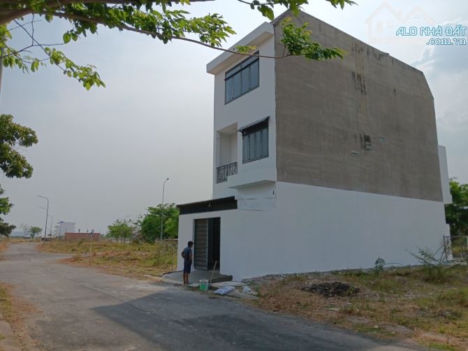 Bán Shophouse 2 mặt tiền Long Hưng, Biên Hòa, Đồng Nai 6.8 tỷ. - 2