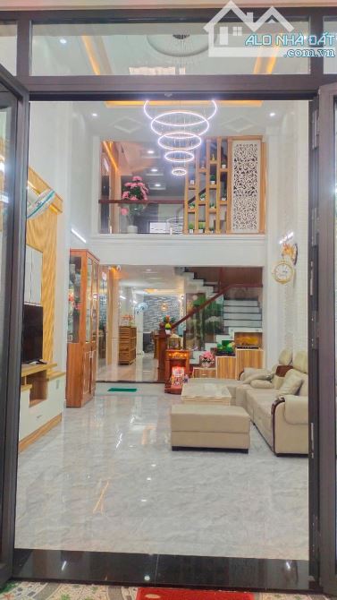 Bán Nhà đẹp khu VIP  🏡 .Phường 12.Gò Vấp  🚗Nhà Đường Xe Hơi 🚗Gần EMART Phan Huy Ích - 2