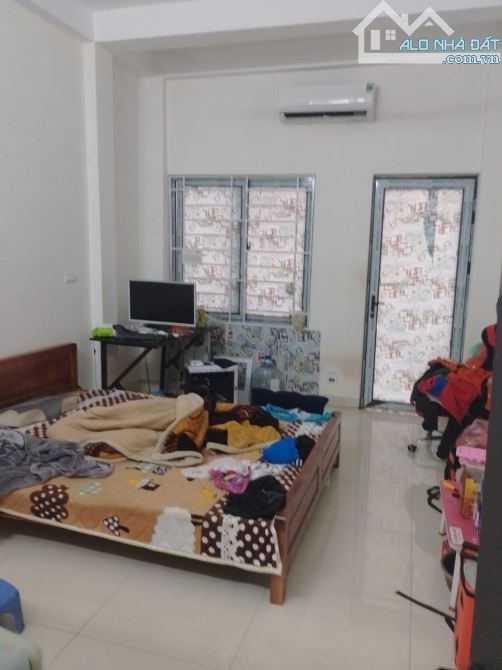 BÁN NHÀ PHỐ  BẠCH MAI – HAI BÀ TRƯNG GẦN NGÃ TƯ THANH NHÀN, NGÕ THÔNG, 4 TẦNG NỞ HẬU. - 2