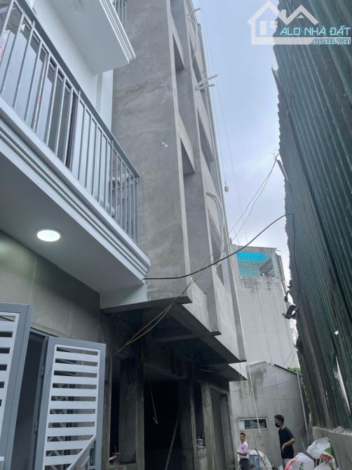 BÁN NHÀ VĂN HỘI 31M TỪ TẦNG 2 LÀ 40M, 5 TẦNG, MẶT TIỀN 5M, GIÁ 5.48 TỶ NHÀ MỚI TINH- DIỆN - 2