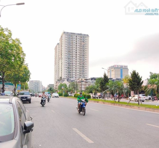 Bán nhà Nguyễn văn cừ Long biên,diện tích 75m, giá 19,5 tỉ - 2