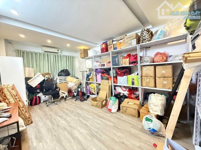 SIÊU PHẨM KIM ĐỒNG – GIÁP BÁT NHÀ ĐẸP MỚI – Ô TÔ TẢI ĐỖ CỬA – KINH DOANH ĐỈNH – 3 BƯỚC RA - 2
