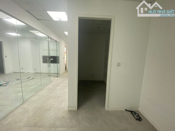 Bán tòa nhà mặt phố xã đàn 450m2*4T, MT12M cho thuê 8 tỷ/năm giá 330 tỷ có thương lượng - 2