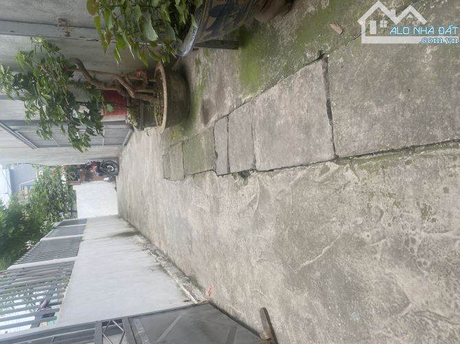 VĨNH NGỌC, CẦU NHẬT TÂN Ô TÔ 7 ĐỖ CỔNG CHỈ 4 TỶ - 2