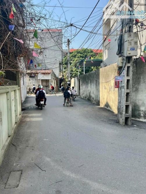 Chính chủ bán đất mặt đường nghĩa lộ yên nghĩa oto tránh giá đẹp - 2