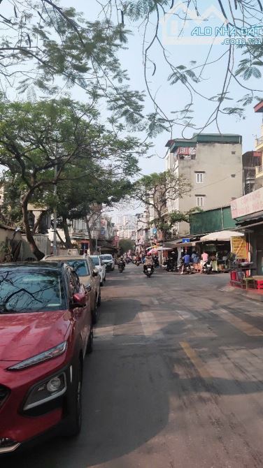 Bán nhà  siêu vip phố Dương Quảng Hàm ô tô vào nhà , trung tâm quận cầu giấy , Hà Nội - 2