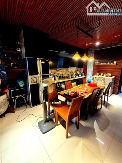 Siêu phẩm phong thủy tốt, KD cho Tây thuê tại Yên Phụ, Tây Hồ, Hà Nội, 17 tỷ, 121m2 - 2