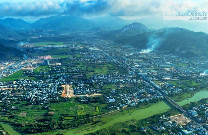 Bán đất đối diện với bệnh viện Quốc Tế Long Vân Quy Nhơn chỉ 1 tỷ 600 thôi ạ - 2