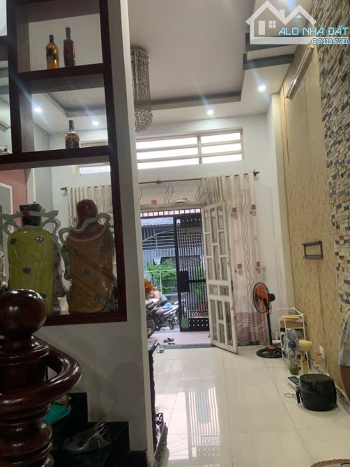 Hẻm 8m xe tăng,5x15m, SHR,ở ngay,sát bên gò vấp,giá 4.x tỷ - 2