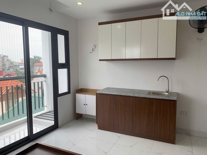 cầu cốc 53m²*7 tầng thang máy – mặt tiền 4,2m, giá chỉ 9,6 tỷ – ô tô đỗ cửa, 13 phòng cho - 2
