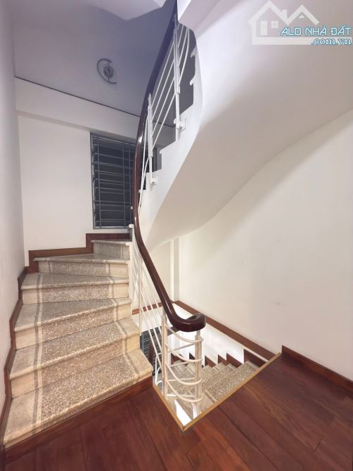 40M RA PHỐ QUAN NHÂN - 2 THOÁNG TRƯỚC SAU - NỞ HẬU - TẶNG FULL NỘI THẤT - 8.75 TỶ - 2