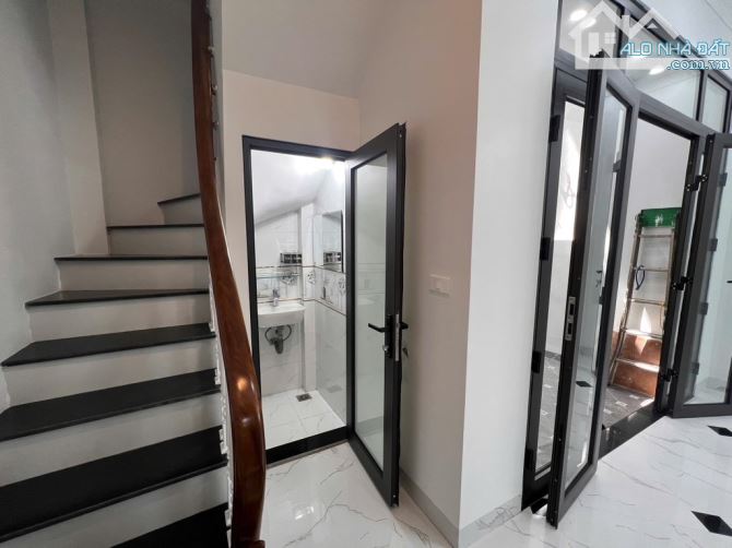 NHÀ PHỐ VỌNG 👉THỦ PHỦ BÁCH KINH XÂY👉SÁT OTO  MỚI KOONG 👉THANG MÁY 👉39M² CHỈ 8xx TỶ - 2