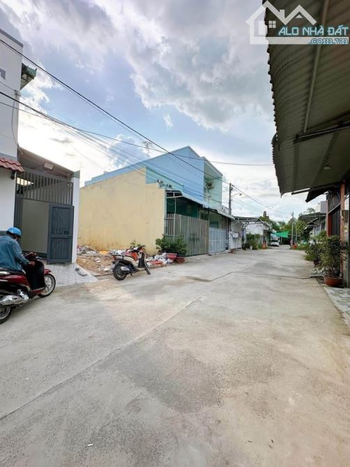 Bán nhà 1 trệt 1 lầu 7 phòng trọ Vĩnh Lộc A Bình Chánh diện tích 243m2 shr - 2
