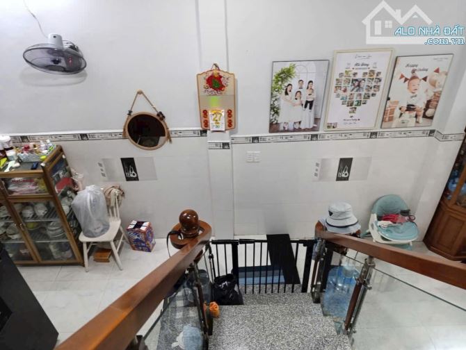 Bán nhà Phùng Tá Chu, gần Tên Lửa, An Lạc A, 35m² - 3.7x11 - 2 tầng, chỉ hơn 3 tỷ - 2