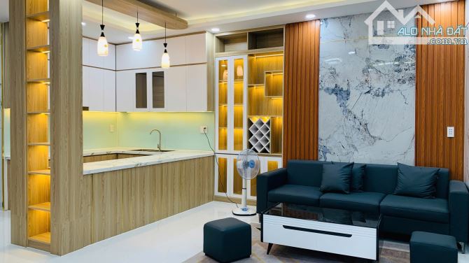 Nhà mới đẹp. Hẻm ô tô thẳng 1 trục Lê Văn Khương - Ngang 6m, gần Metro, tiện về Gò Vấp. - 2
