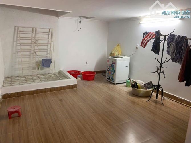 Nhà  62m2 dân xây độc lâp, mặt đường Đào Nhuận - Trại lẻ, - 2