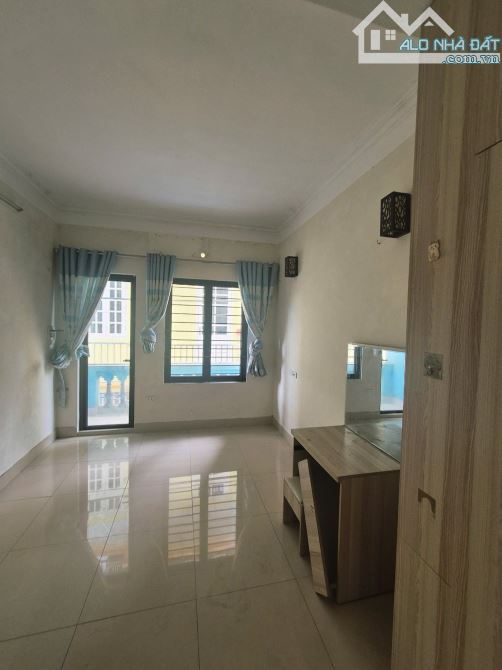 🏡 BÁN NHÀ PHÂN LÔ – KHU TẬP THỂ ĐẠI HỌC MỎ – 45.5M² – 3 TẦNG – GIÁ 8.2 TỶ - 2