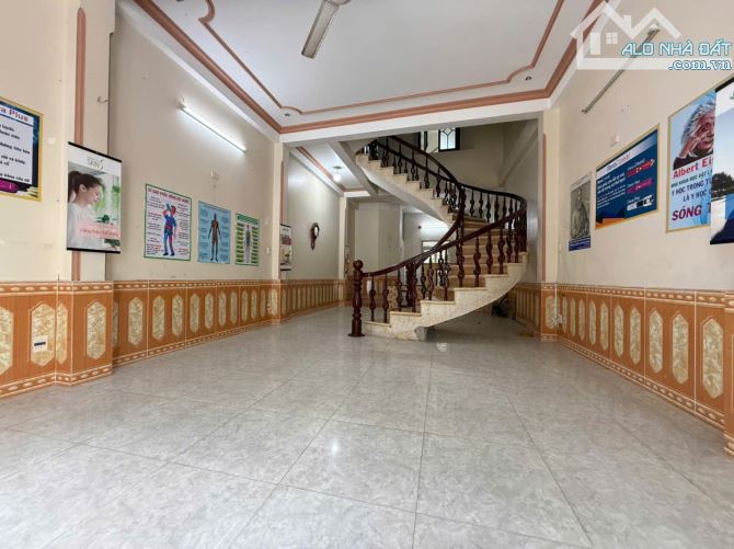 Cần bán nhà 3 tầng gần biển đường Lê Văn Thịnh, Liên Chiểu – Giá đầu tư tốt - 2