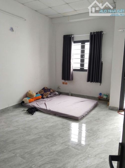 NGAY LÊ THÚC HOẠCH TÂN PHÚ -NHÀ 3 TẦNG BTCT -HẺM ÔTÔ THÔNG -48M2(4x12) -3 PN. CHỈ HƠN 5 TỶ - 2