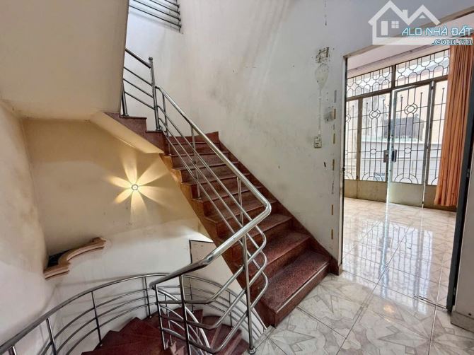 🧨 Nhà 4 tầng. HXH thông. 6,2x14 (Dtich 90m2 - Nở hậu). Ngay ngã 4 Hàng Xanh. Chỉ 11,x Tỷ - 2