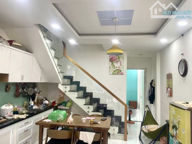 🔥 HÓT BÁN GẤP TRONG TUẦN - HẺM VIP ĐƯỜNG 3/2 - 4X12M - 3 TẦNG - CHỈ 7.9 TỶ - 2