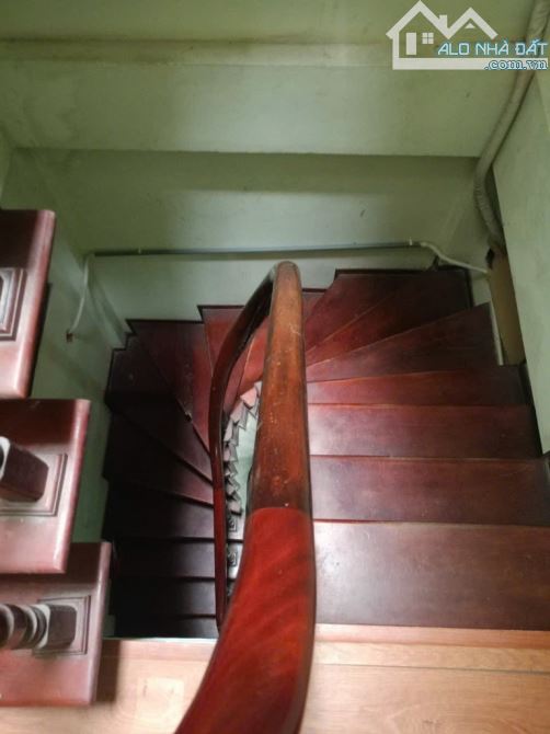 Bán nhà Mỹ Đình, dt40m, 4 tầng dân xây, gần ô tô tránh, kinh doanh, gần phố. - 2