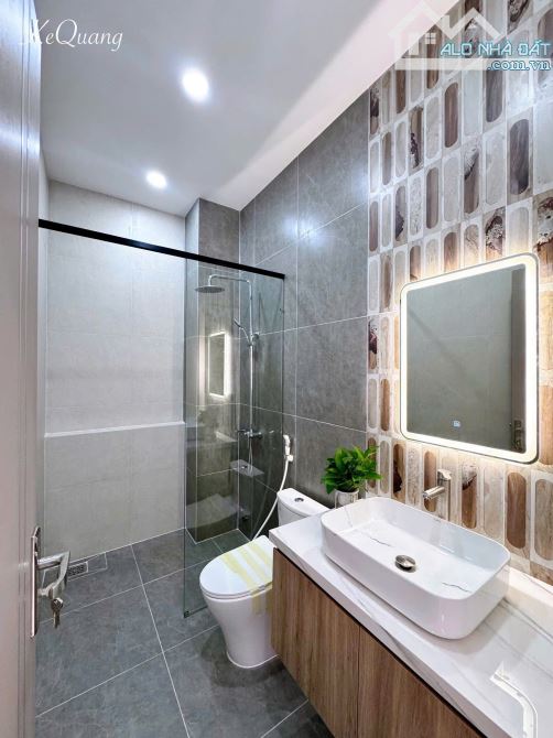 Bán Gấp Nhà Đẹp 2 Tỷ 500 – 4PN, 240m² – Hẻm Ô Tô – Gần Trung Tâm Thủ Dầu Một - 2
