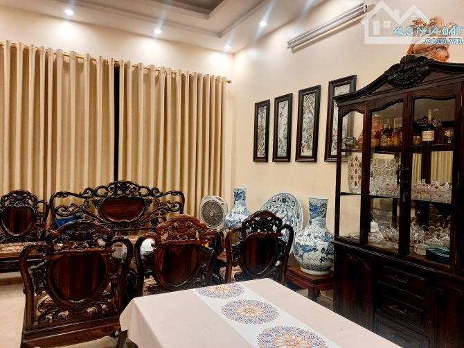 NGÕ KINH DOANH Ô TÔ, THÔNG RỘNG RA NGỌC KHÁNH, CHỦ CẦN BÁN NHANH. - 2