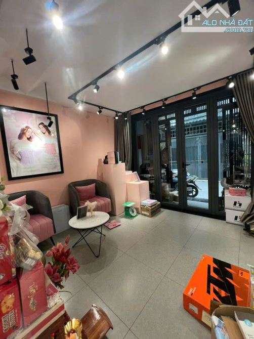 BÁN GẤP NHÀ HẺM VĨNH VIỄN, P5, Q10 – 29m² – 3PN – ĐANG THUÊ 15TR/THÁNG – CHỈ 6.9 TỶ TL - 2