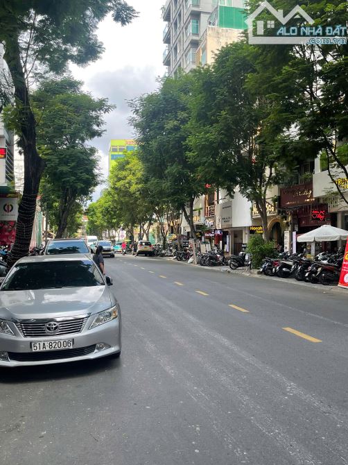 Cho thuê nhà 98 Lê Thị Hồng Gấm, Nguyễn Thái Bình, Q1. Trệt, 3 lầu, Dt 4x18 chỉ 90tr - 2