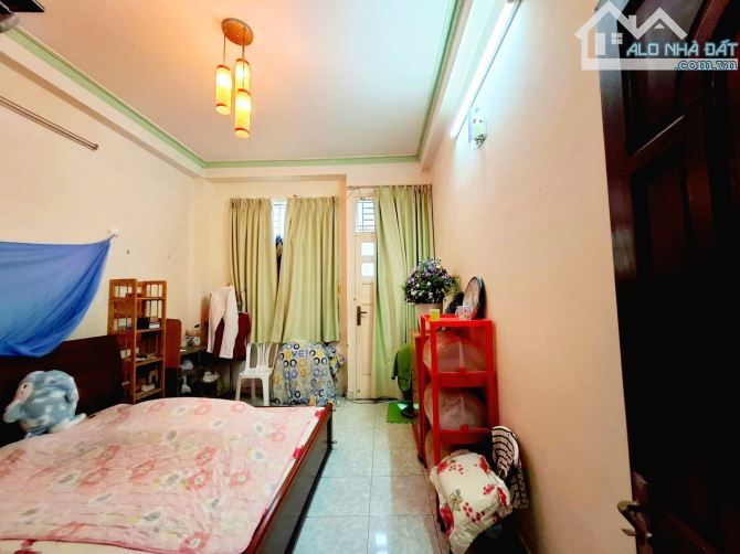 Hẻm xe hơi 1 xẹt sát MT Nguyễn Tri Phương. Q10. Gần 50m2. 4 tầng. 4PN. Chỉ 10.5 tỷ. - 2