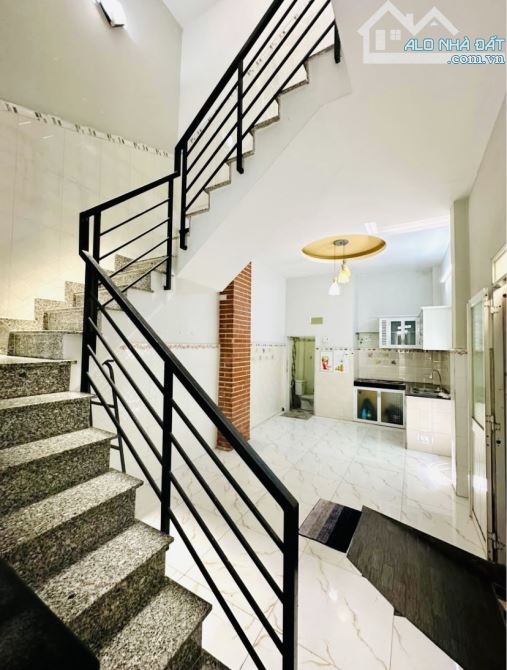 Nhà  góc đẹp, 3 tầng, hẻm 4m, Đặng Chất- thông Dạ Nam, k lộ giới - 2