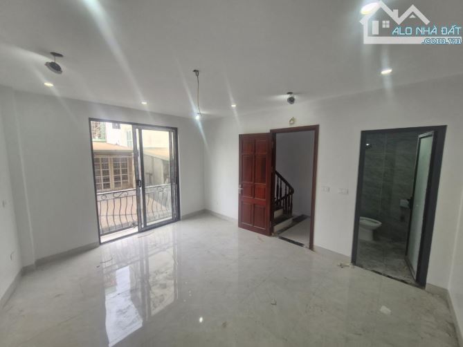 NHÀ ĐẸP HÀ ĐÔNG – Ô TÔ ĐỖ GẦN 5M – 5 TẦNG - MỚI XÂY – NHỈNH 5,7 TỶ - 2