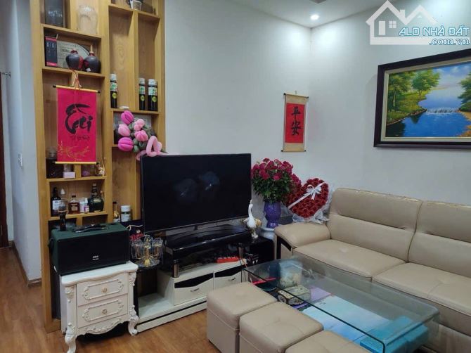 Chính chủ bán gấp chung cư Vip Mỹ Đình PLAZA, Trần Bình, Nam Từ Liêm. 74m2 – 2PN. 4,9 tỷ - 2