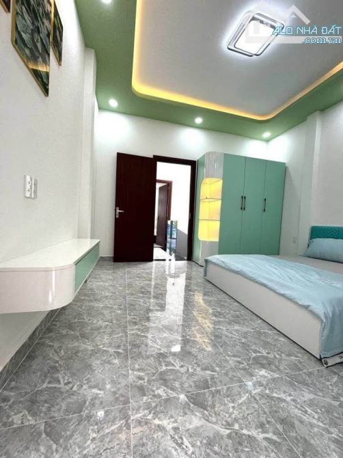 💥MỚI LÊN SÓNG – MẶT TIỀN UNG VĂN KHIÊM – 66M² – 1 TRỆT 3 LẦU – GIÁ MỀM - 2