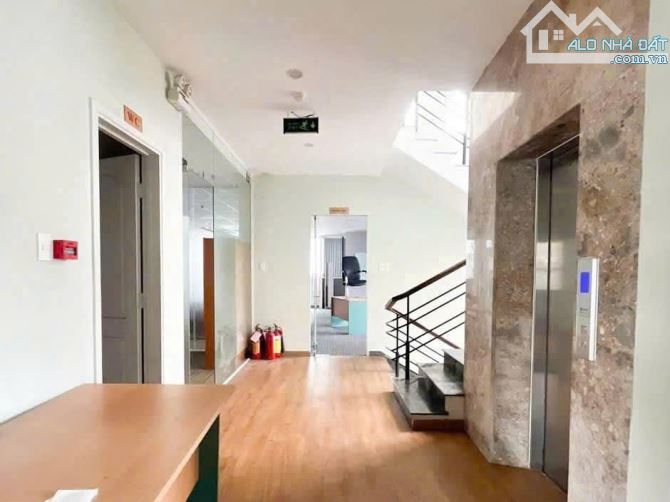 Cho thuê nhà mặt tiền số 3A Nguyễn Văn Thủ, Phường Đakao, Quận 1, Hồ Chí Minh - 2