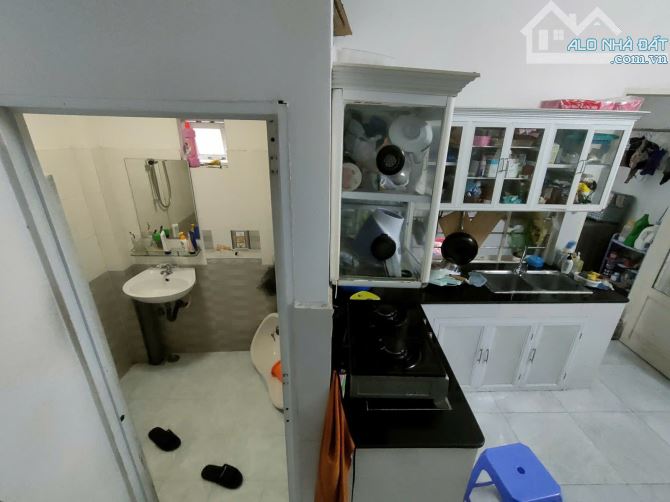 NHÀ 2 TẦNG – XE HƠI NGỦ TRONG NHÀ – NGANG KHỦNG 6M – GẦN VẠN PHÚC CITY – 96M² CHỈ 6.5 TỶ - 2