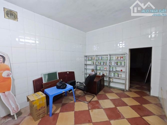 Bán nhà đất mặt đường Hoàng Hoa Thám kinh doanh tốt - 2