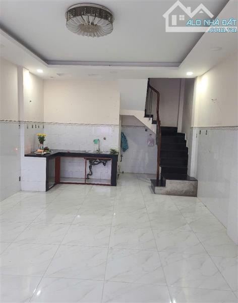 BÁN NHÀ P.10 Q TÂN BÌNH - 2 TẦNG - TRẦN VĂN QUANG - 36M2 - 3.X TỶ - 2