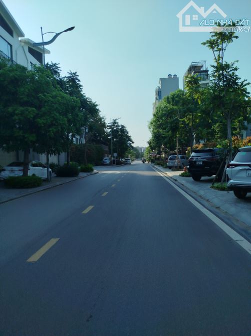 NGỌC THỤY - ĐẤT S50M, MT 5M , GIÁ SIÊU TỐT - 2
