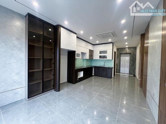 🏡 BÁN NHÀ 5 TẦNG MỚI - Ô TÔ VÀO NHÀ - CÁCH PHỐ CHỈ 10M - XUÂN ĐỈNH - 50M2 - GIÁ 12,5 TỶ - 2