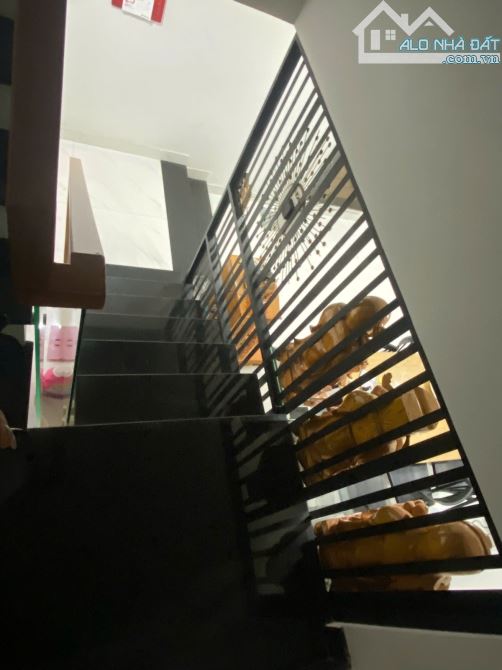 Nguyễn Văn Thoại-2 Tầng 105m2- mt 7m. Chỉ 9.x, 300m ra biển - 2