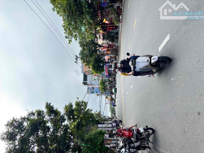 Bán đất 126m2 tặng nhà c4 - 2 mặt tiền Nguyễn Công Trứ - tiện xây mới kinh doanh - 2