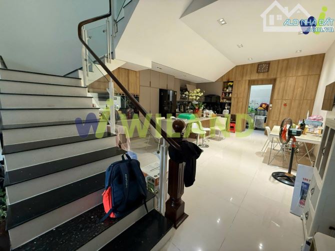 KỆT TIỀN BÁN GẤP NHÀ TRẦN HƯNG ĐẠO, PHƯỜNG 1 ( DT: 103M2) + GIÁ 16 TỶ 8 + 1TR3L - 2